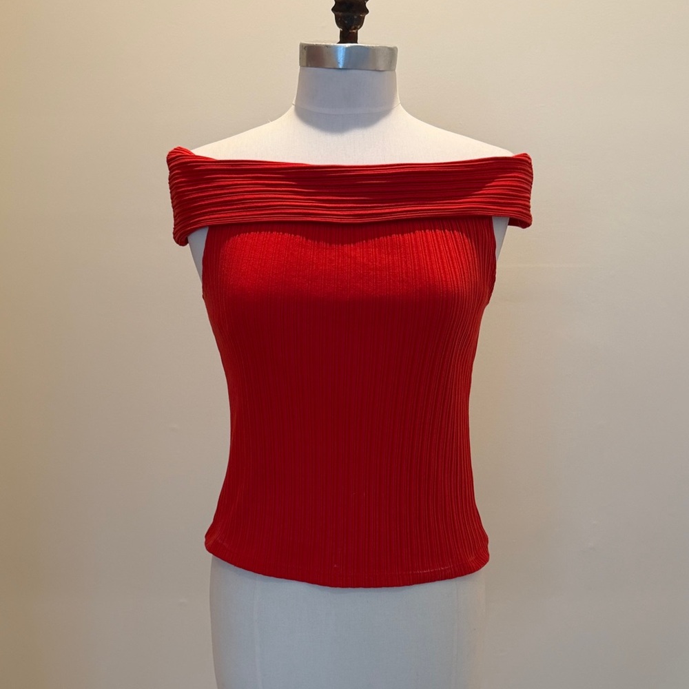 Madewell Off-Shoulder Ribbed Top in Vibrant Red